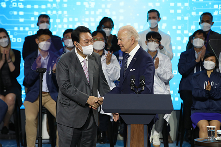 Samsung และ Hyundai Motor กลายเป็นสินทรัพย์เชิงกลยุทธ์ของเกาหลีหลังการประชุมสุดยอด Yoon-Biden